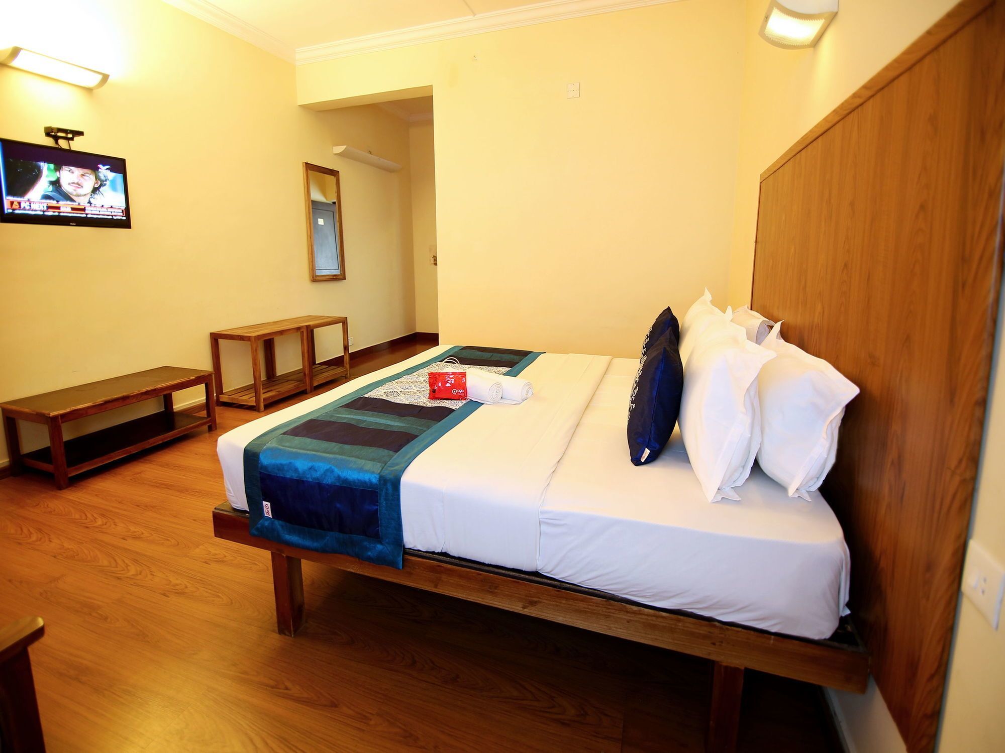 Oyo 2887 Hotel Sn International Kumily Dış mekan fotoğraf
