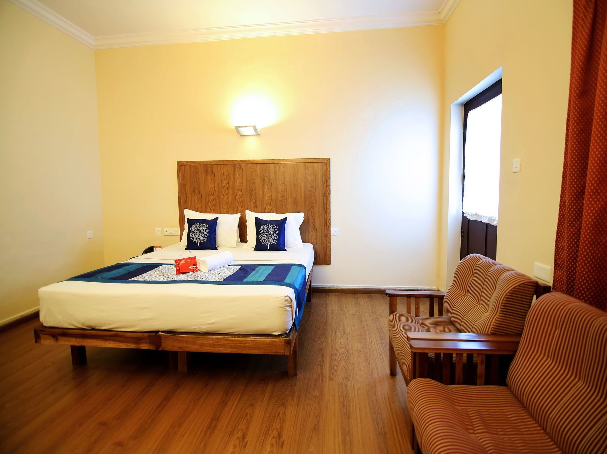Oyo 2887 Hotel Sn International Kumily Dış mekan fotoğraf